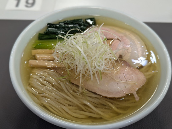 「14時から限定塩煮干し中華そば」@青森中華そば オールウェイズの写真