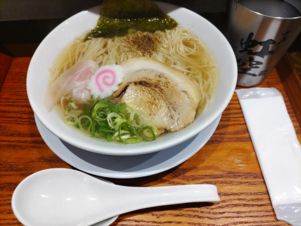 「貝ダシ汐そば」@おダシと銀しゃり 中華そば 虹空の写真