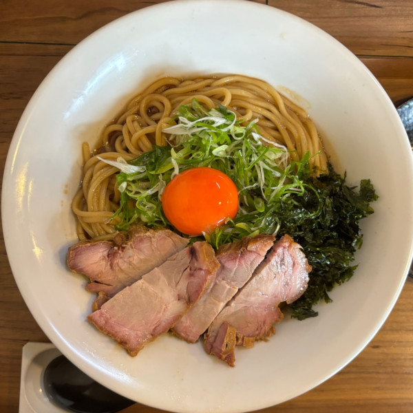 「もち小麦の焼豚混ぜそば」@ラーメン 裏健やかの写真