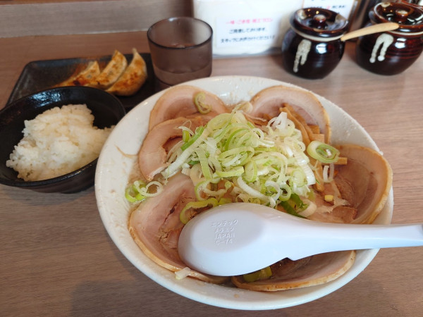 「チャーシューメン ランチセット」@こってりらーめん なりたけ 津田沼店の写真