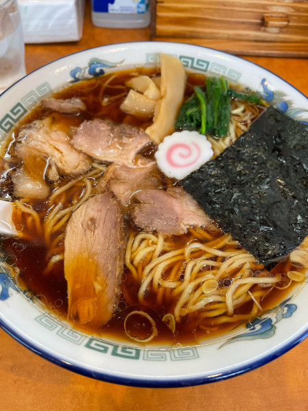 「醤油ラーメン 大盛」@麺屋かむいの写真