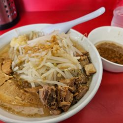 大丸ラーメン200g＋別皿ｱﾌﾞﾗ＋炙りｺﾛﾁｬｰ