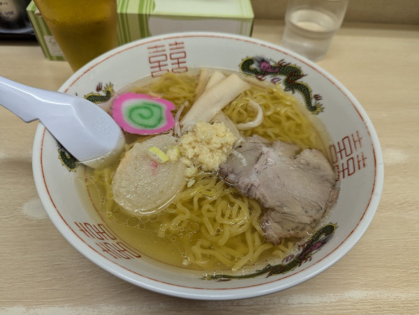 「塩生姜ラーメン890円」@ラーメン信月の写真