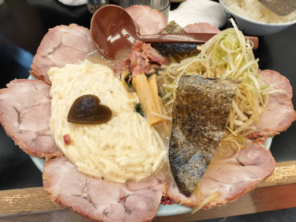 「ネギとろチャーシューメン」@壱発ラーメン 相模原店の写真