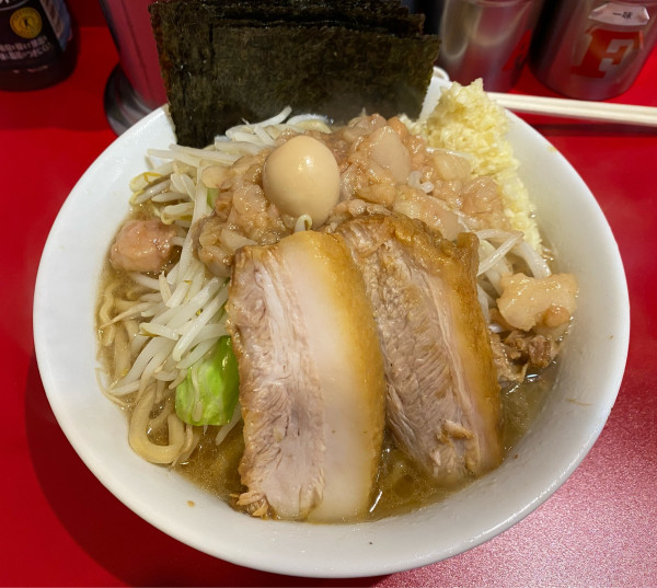 「ラーメン半分  ほぐし豚  のり」@麺屋HEROの写真