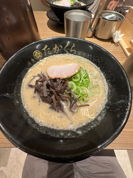 「豚骨　三番窯　バリカタ　850円」@博多豚骨たかくら 武蔵小杉店の写真