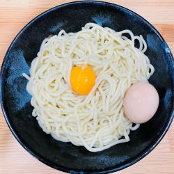 味噌汁なしまぜそば+玉子 900円