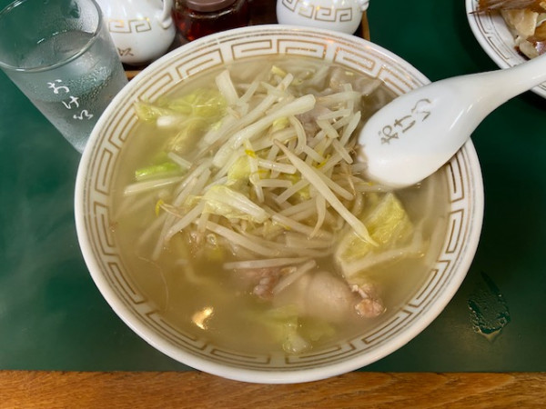 「湯麺（タンメン）＋餃子」@餃子の店 おけ以の写真