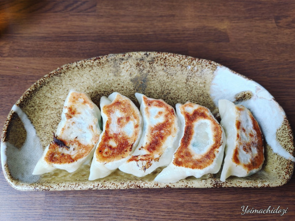 「ニンニク餃子（350円）」@魚介豚骨らーめん きたもと屋の写真