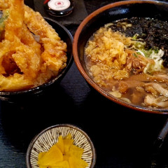 そば焼肉ふくろうの画像