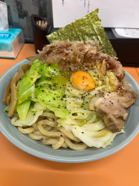 「まぜそば(1100円)＋大盛り(170円)」@麺道 奉天の写真