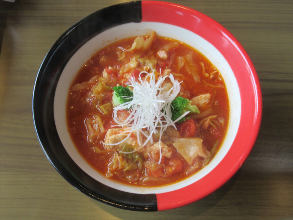 「ゆばトマトラーメン（980円）」@湯波こまちの写真