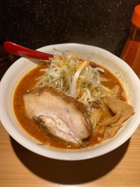 「辛味噌ラーメン」@萬馬軒 新宿西口店の写真