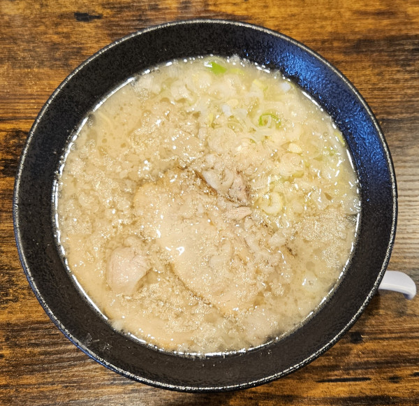 「ジャンキー｢背脂ラーメン｣」@自家製中華そば 麺の虜の写真
