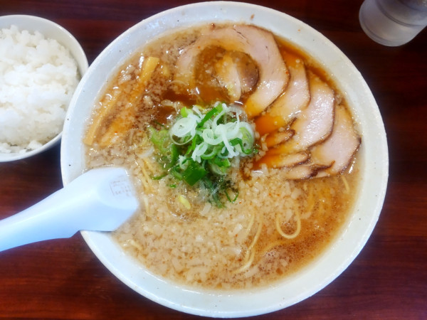 「ラーメン900円」@まよさわの写真