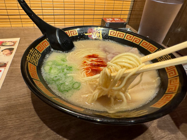 「ラーメン+替玉　1190円」@一蘭 船橋店の写真