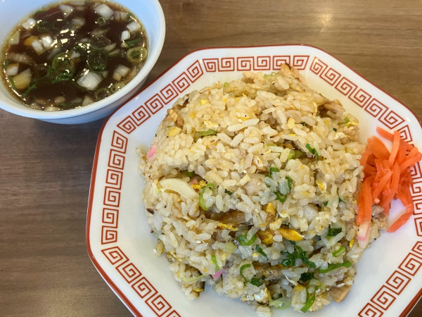 「チャーハン800円他」@柏 濃麺や 39名の写真