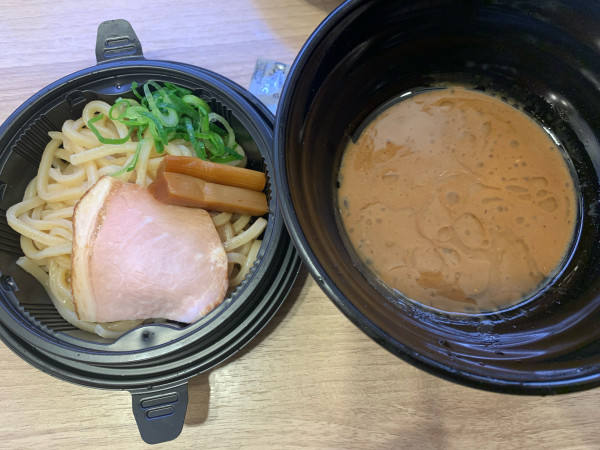 「濃厚豚骨魚介つけめん(中華蕎麦とみ田監修)」@かっぱ寿司 いわき平店の写真