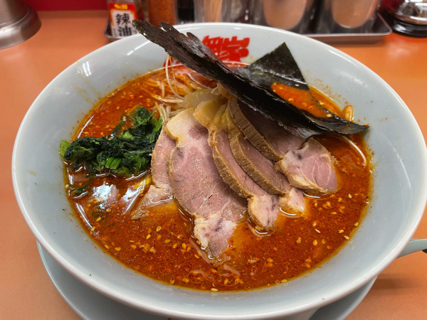 「辛味噌ネギチャーシュー麺（大辛）」@ラーメン山岡家 いわき店の写真