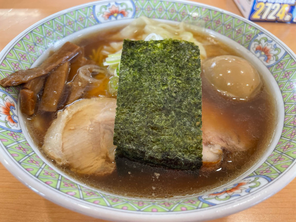 「特ラーメン（醤油）」@支那そば 一力の写真