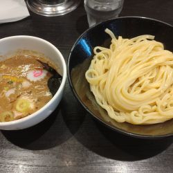 魚介豚骨つけ麺
