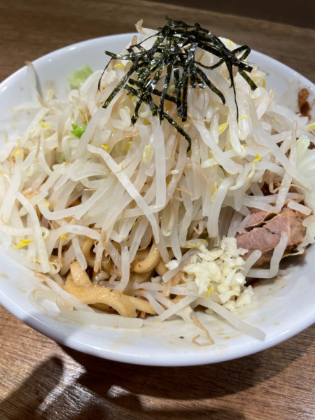 「限定　クリーム汁なし　少なめ」@MEN YARD FIGHTの写真