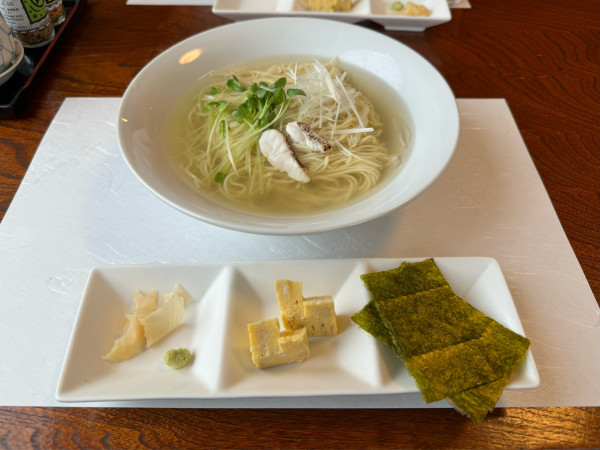 「鯛がけ（塩）」@吉野寿司の写真