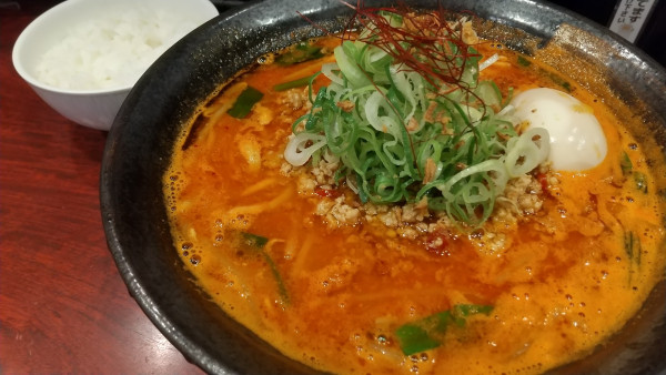 「ファイヤーじゃぐら大盛　味玉（ポイントカード）　ライス」@豚骨ラーメン じゃぐら 高円寺店の写真