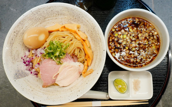 「つけそば＋味玉＋瓶ビール」@中華そば 神田 そめいよしのの写真