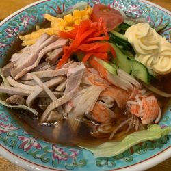 冷やし中華(ﾏﾖﾈｰｽﾞ多め)