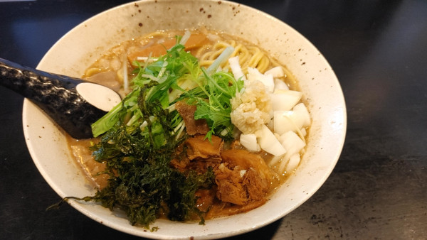 「超にぼしらーめん」@麺屋 絆の写真