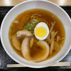 湾岸長島PA上りフードコートの画像