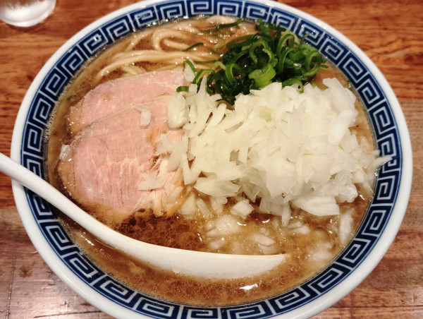 「後期型六坊＋タマネギ増し」@渡なべの写真