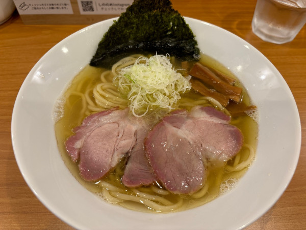 「塩らーめん＋ミニチャーハン」@しののめヌードルの写真