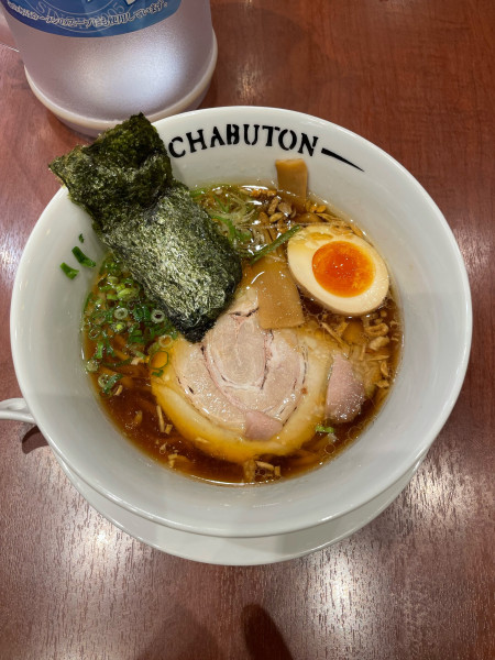 「中華そば(900円)」@ちゃぶ屋 とんこつ らぁ麺 CHABUTON ヨドバシ横浜店の写真