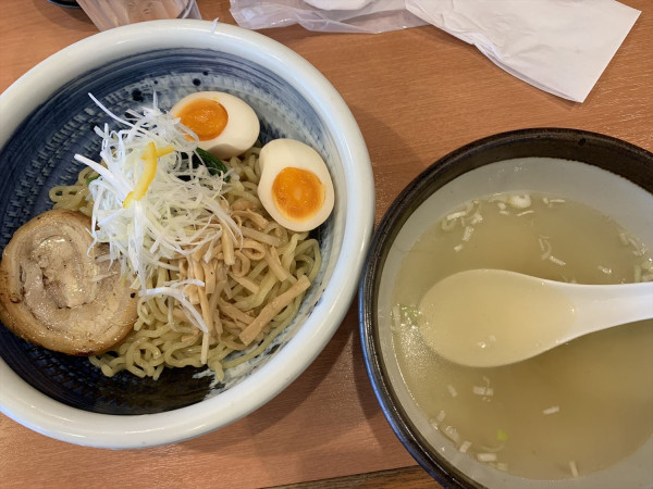 「俺流塩つけめん小盛＋サービス味玉」@俺流塩らーめん 渋谷三丁目店の写真
