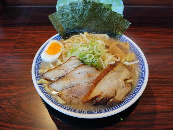 「特製叉焼麺(中)1100円」@らーめん伏竜 本店の写真