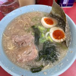 ラーメン550円＋煮卵80円