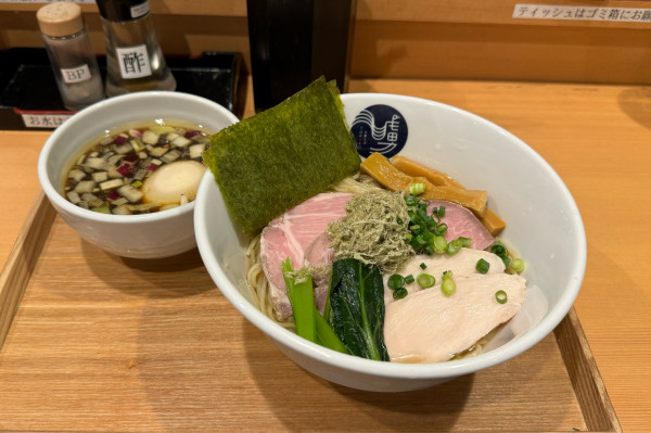 「特製醤油昆布水つけ麺 ¥1400」@深夜ラーメン酒場もっくんの写真