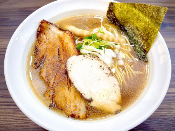 「中華そば（870円）」@中華そば 騰匠俐 つくば店の写真