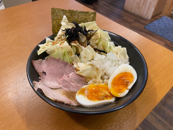 「キャベツそば、とろたまご(1090円)」@麺屋 SOの写真