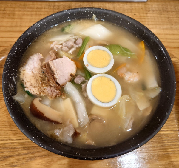 「みよしラーメン(980円)」@餃子とラーメンの旨い店 みよしの写真