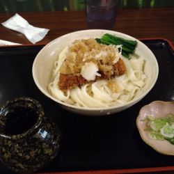 おろしとんかつきしめん