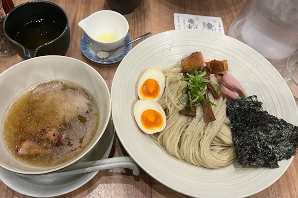 「特製塩つけ 中盛+昆布水」@麺処 ほん田 秋葉原本店の写真
