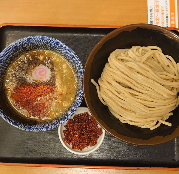 「辛つけ麺」@次念序 モラージュ菖蒲店の写真