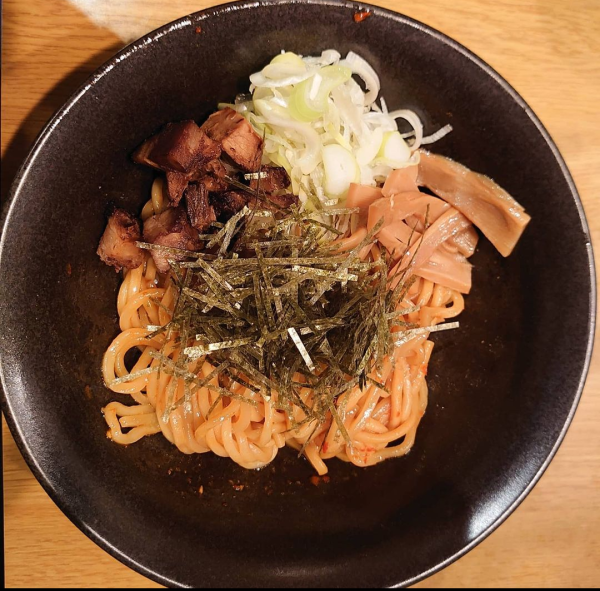 「辛油そば」@麺や寵児の写真