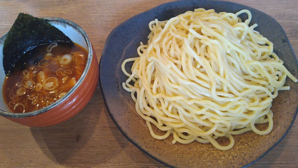 「辛味つけ麺大盛り、辛味ダブル」@つけ麺屋 ごんろく 両国店の写真