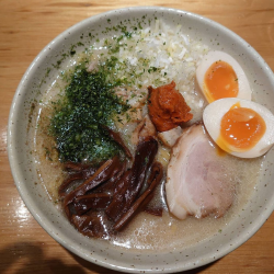 味玉入り味噌らーめん