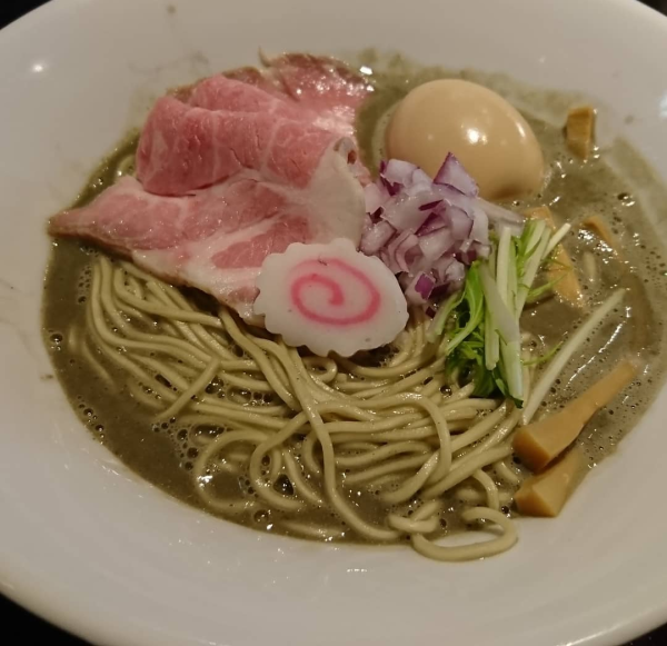 「濃厚煮干そば」@鶏そば なんきち 東京店の写真