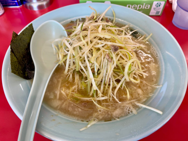 「ネギラーメン  TPネギダブル」@ラーメンショップ椿 酒々井SP前店の写真